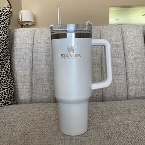 40 oz white Stanley Cup with straw